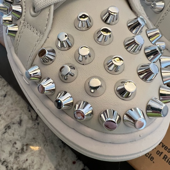 John Richmond studded leather sneaker - Picture 6 of 9